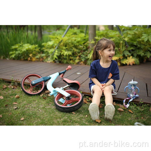 Bicicleta infantil de equilíbrio infantil / mini andador de bebê